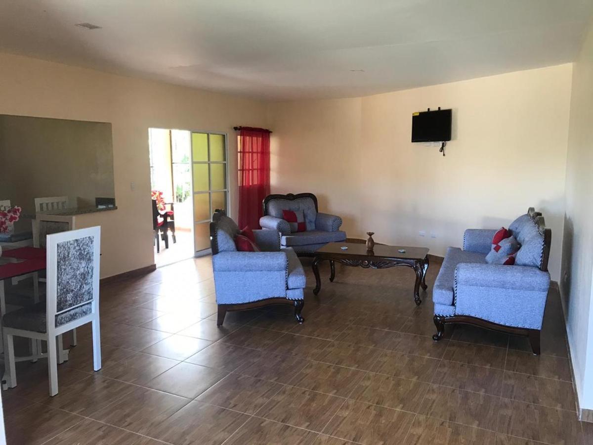 2 Queen Bed Apartment With Smart Tv ,Wifi Y Luz Las 24 Horas Jarabacoa Dış mekan fotoğraf