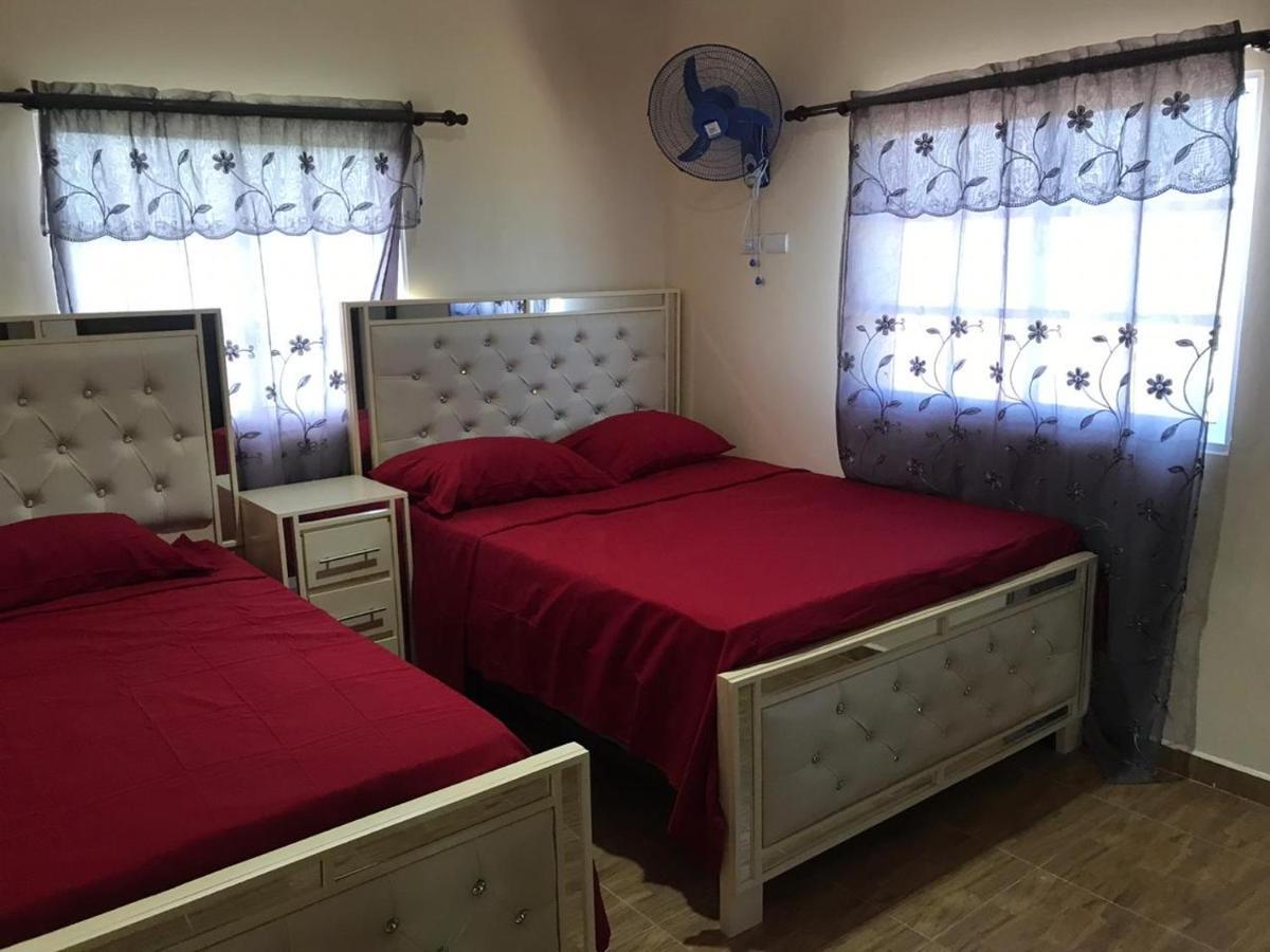 2 Queen Bed Apartment With Smart Tv ,Wifi Y Luz Las 24 Horas Jarabacoa Dış mekan fotoğraf